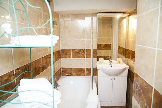 Imagen de la habitación del Hotel Acostel. Foto 5