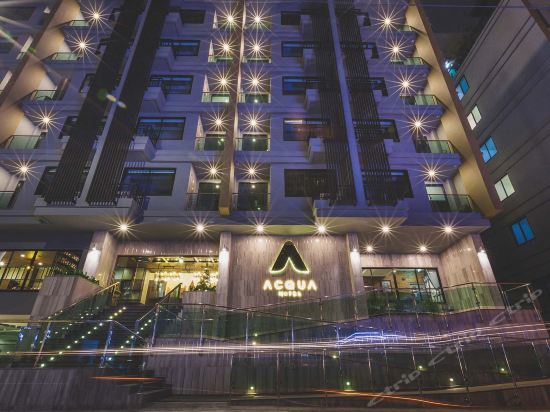 Imagen de los exteriores del Hotel Acqua. Foto 12