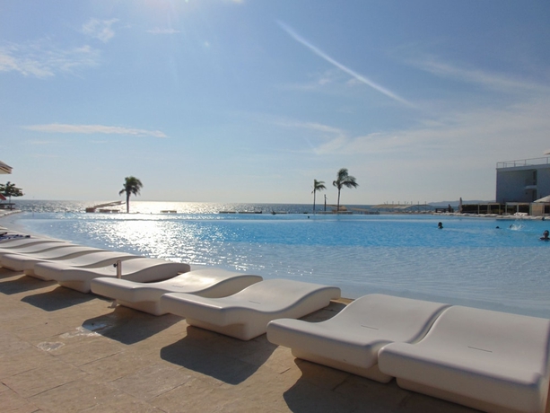 Imagen de la piscina del Hotel Acqua Nuevo Vallarta. Foto 17