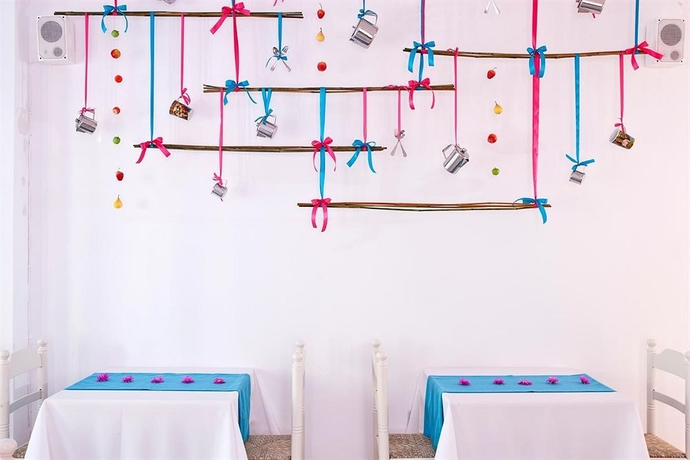 Imagen del bar/restaurante del Hotel Acqua Vatos Santorini. Foto 3