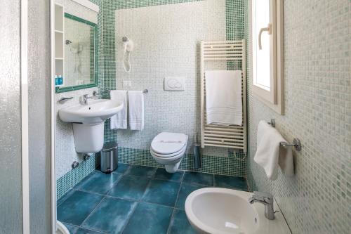 Imagen de la habitación del Hotel Acqua & Sale. Foto 8