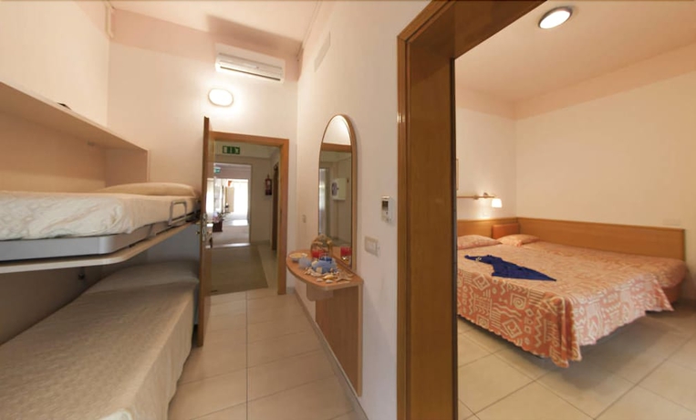 Imagen de la habitación del Hotel Acquamarina, Bellaria-Igea Marina. Foto 16