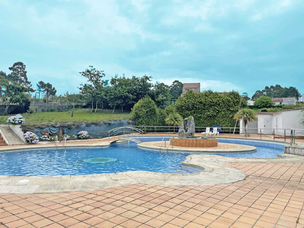 Imagen de la piscina del Hotel Acquamaris 3000. Foto 15