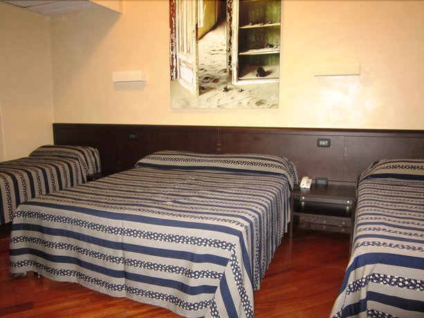 Imagen de la habitación del Hotel Acquaverde. Foto 9