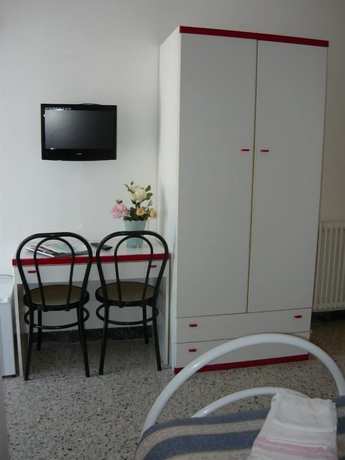 Imagen de la habitación del Hotel Acquazzurra. Foto 11