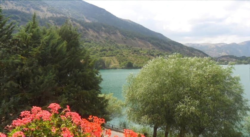 Imagen de los exteriores del Hotel Acquevive. Foto 8