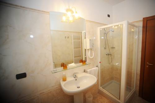 Imagen de la habitación del Hotel Acqui & Centro Benessere. Foto 4