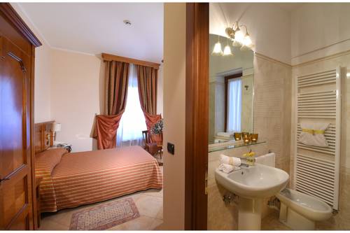 Imagen de la habitación del Hotel Acqui & Centro Benessere. Foto 12