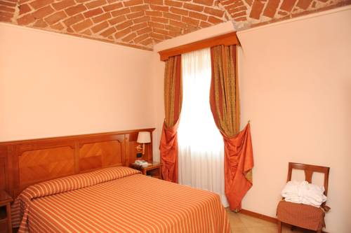 Imagen de la habitación del Hotel Acqui & Centro Benessere. Foto 15