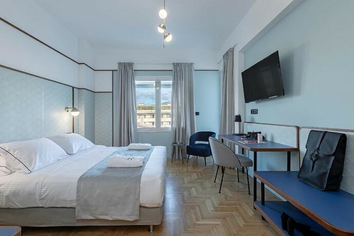 Imagen general del Hotel Acro Urban Suites. Foto 9