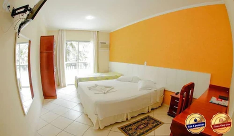 Imagen de la habitación del Hotel Acr&oacute;polis Marina. Foto 8
