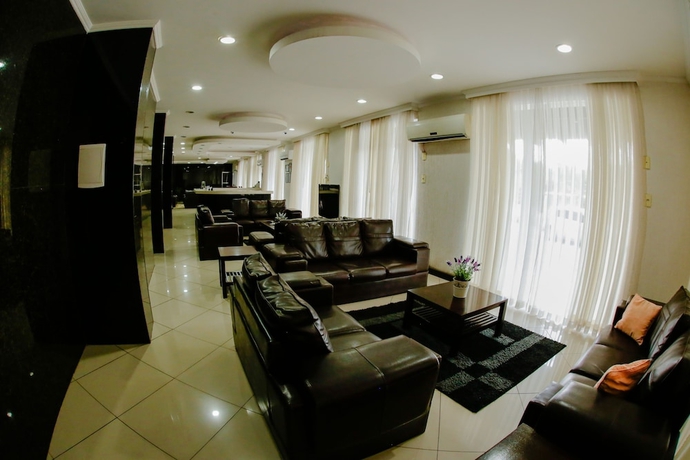 Imagen de los interiores del Hotel Acr&oacute;polis Marina. Foto 17