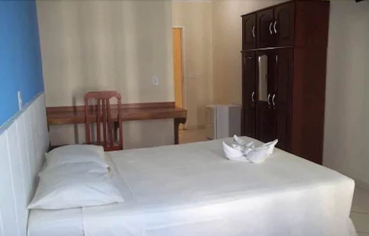 Imagen de la habitación del Hotel Acr&oacute;polis Marina. Foto 13