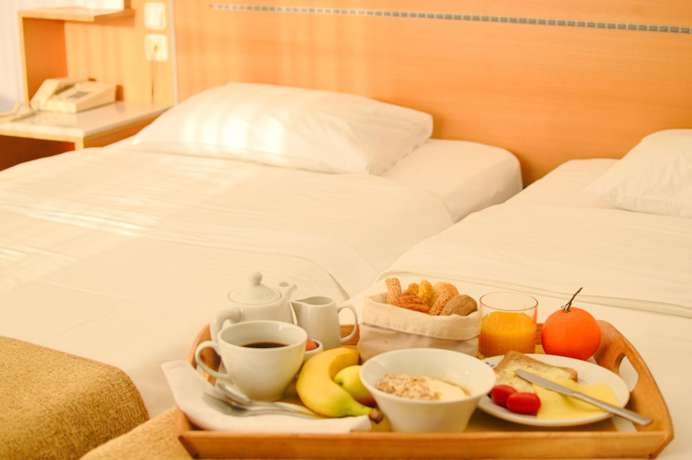 Imagen de la habitación del Hotel Acropol. Foto 9