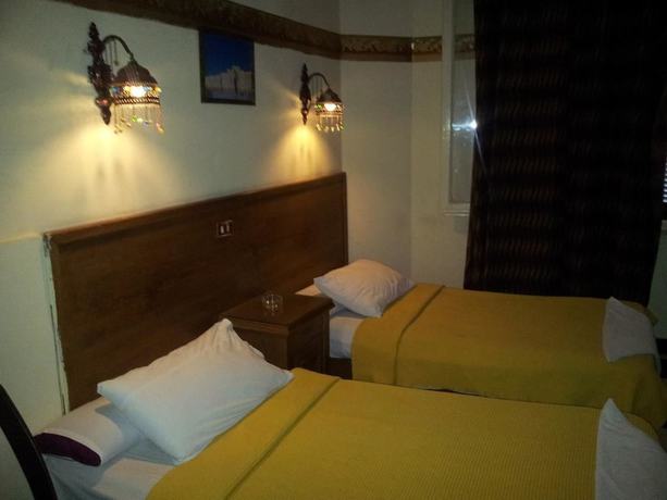 Imagen de la habitación del Hotel Acropole, Alejandr&iacute;a. Foto 3