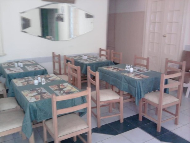 Imagen del bar/restaurante del Hotel Acropole, Alejandr&iacute;a. Foto 2