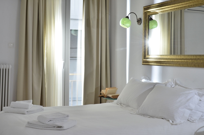 Imagen de la habitación del Hotel Acropolis Ami Boutique. Foto 15