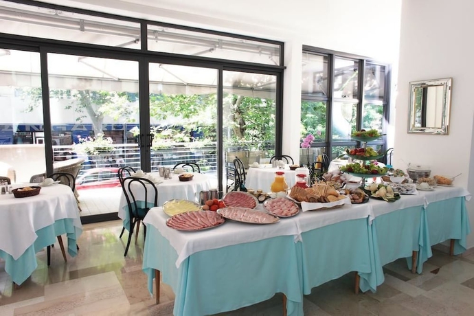 Imagen del bar/restaurante del Hotel Acropolis, Costa de Rimini. Foto 2