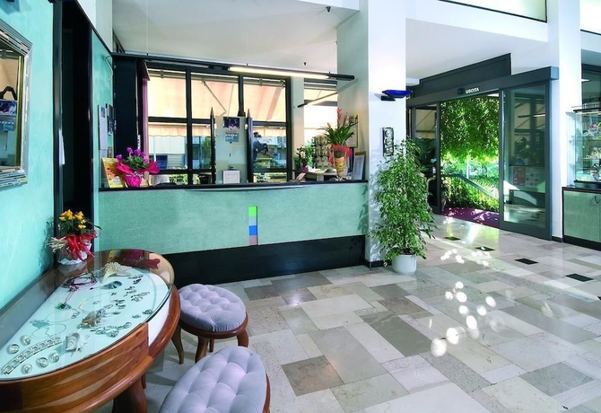 Imagen de los interiores del Hotel Acropolis, Costa de Rimini. Foto 18