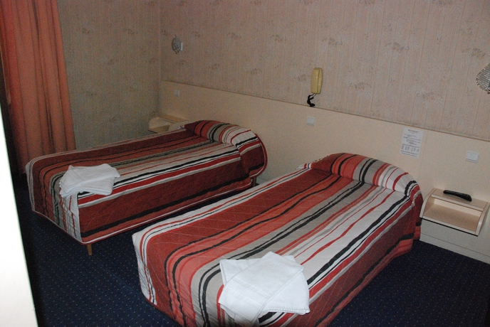 Imagen de la habitación del Hotel Acropolis, Lourdes. Foto 5