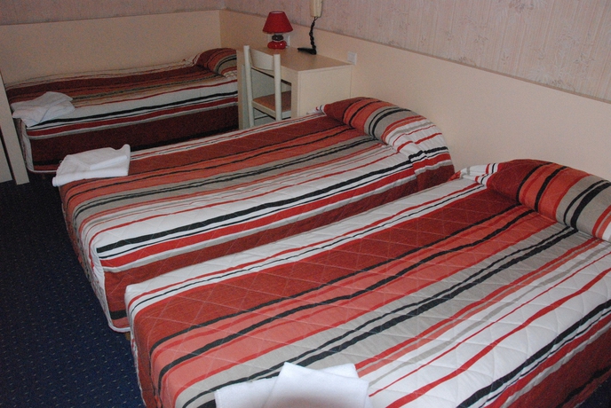 Imagen de la habitación del Hotel Acropolis, Lourdes. Foto 8