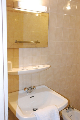 Imagen de la habitación del Hotel Acropolis, Lourdes. Foto 9