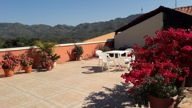 Imagen de la habitación del Hotel Acropolis Maya. Foto 6