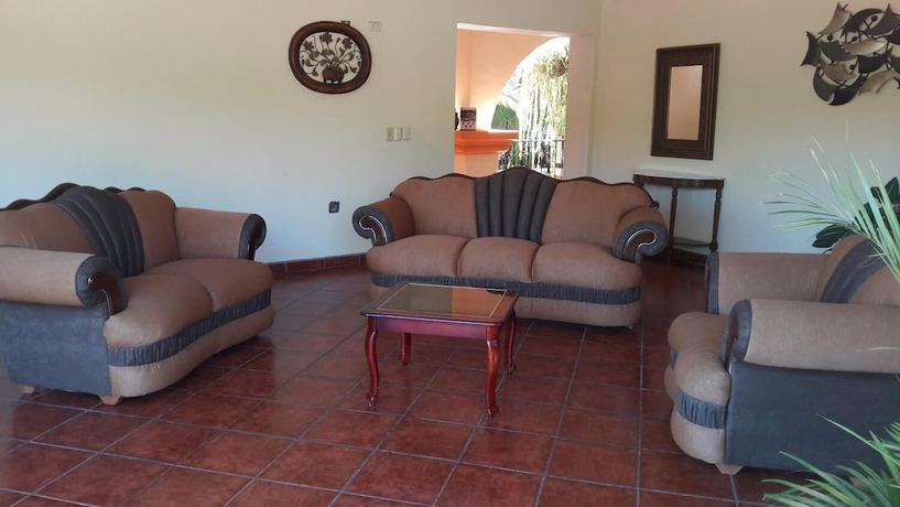 Imagen de la habitación del Hotel Acropolis Maya. Foto 7