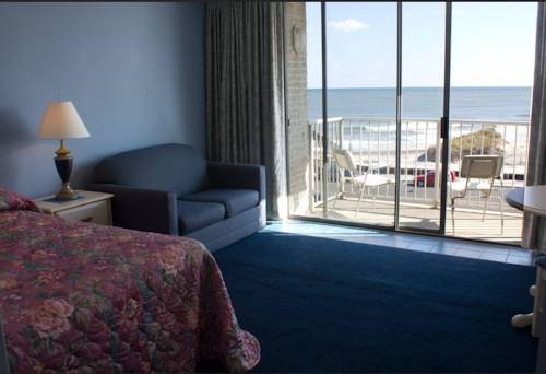 Imagen de la habitación del Hotel Acropolis Oceanfront Resort. Foto 3