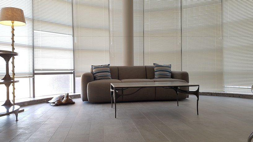 Imagen de la habitación del Hotel Acropolis, St-Laureinsstrand. Foto 15