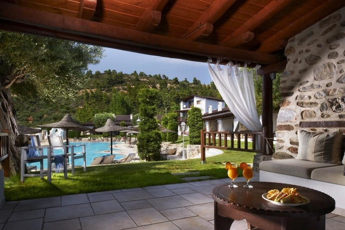 Imagen general del Hotel Acrotel Athena Pallas. Foto 7