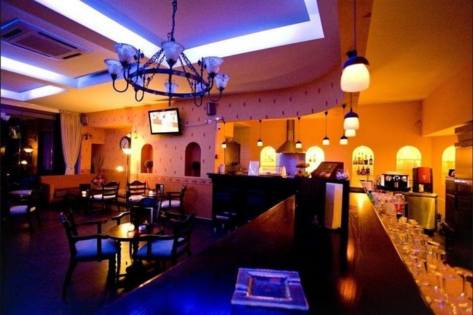 Imagen general del Hotel Acrotel Athena Pallas. Foto 12