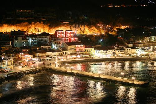 Imagen general del Hotel Acrothea. Foto 1