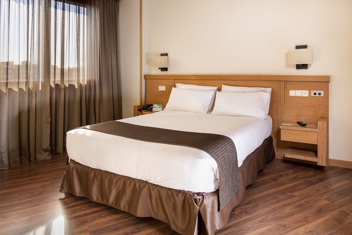 Imagen de la habitación del Hotel Acta Piramides. Foto 10