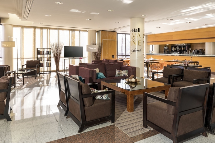 Imagen de los interiores del Hotel Acta Piramides. Foto 14