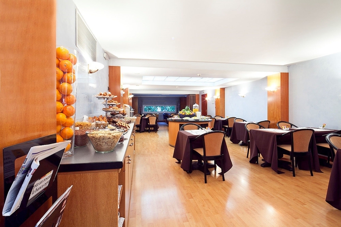 Imagen del bar/restaurante del Hotel Acta Splendid. Foto 4