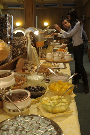 Imagen del bar/restaurante del Hotel Active Ancora. Foto 5