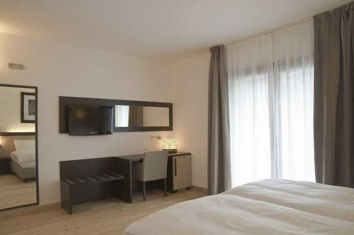 Imagen de la habitación del Hotel Active La Torre. Foto 20