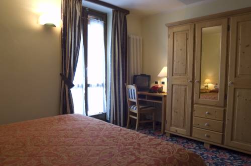 Imagen de la habitación del Hotel Active Monte Giner. Foto 14