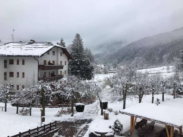 Imagen general del Hotel Active Pineta and Camping. Foto 1