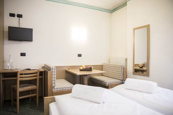 Imagen de la habitación del Hotel Active Rosat. Foto 17