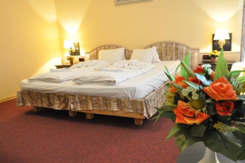 Imagen de la habitación del Hotel Active & Wellness Subterra. Foto 8