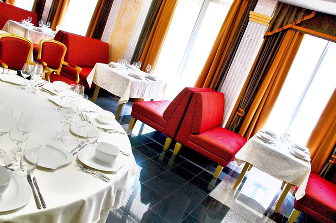 Imagen del bar/restaurante del Hotel Actor Hotel Budapest. Foto 3