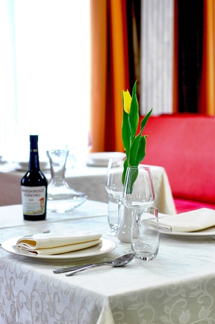 Imagen del bar/restaurante del Hotel Actor Hotel Budapest. Foto 5