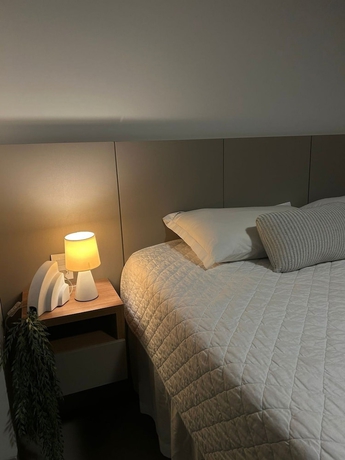 Imagen de la habitación del Hotel ActualHouse Santa M&ocirc;nica. Foto 8