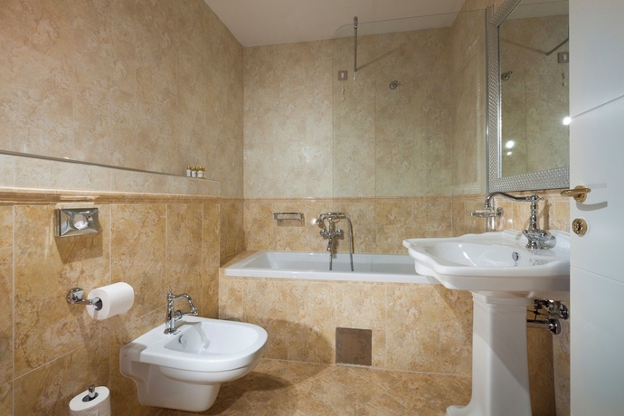 Imagen de la habitación del Hotel Actum. Foto 2