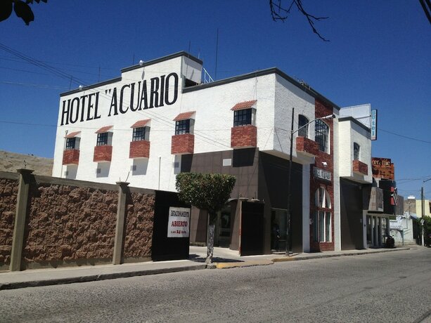 Imagen general del Hotel Acuario, Chapala. Foto 1