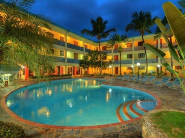 Imagen general del Hotel Acuarium Suite Resort. Foto 4