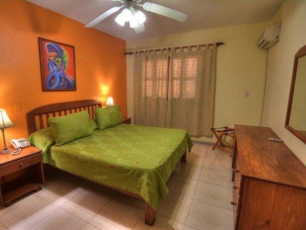 Imagen general del Hotel Acuarium Suite Resort. Foto 7