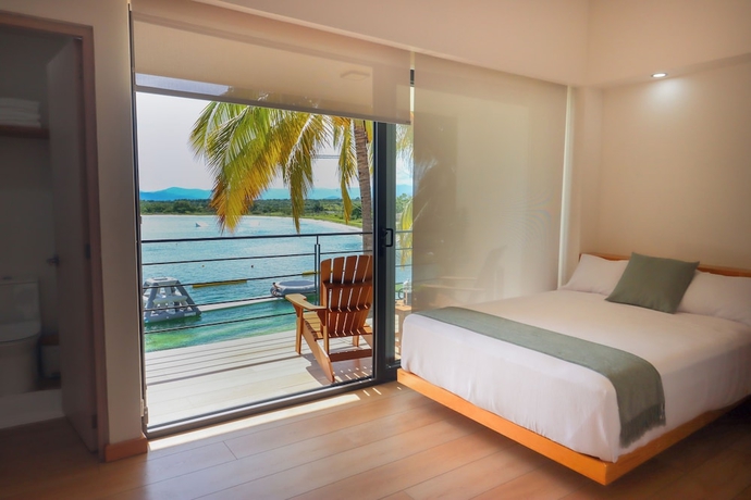 Imagen de la habitación del Hotel Acuaski. Foto 10